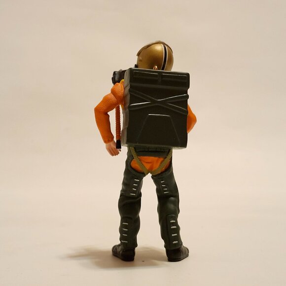 2001 Hallmark Keepsake G.I. Joe Fighter Pilot ornament - Picture 10 of 13